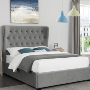 King size bed