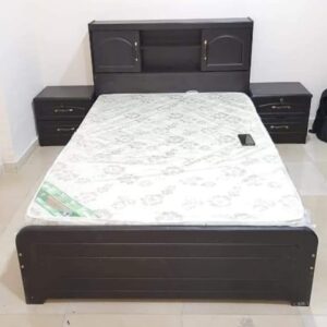 Double bed with side tables